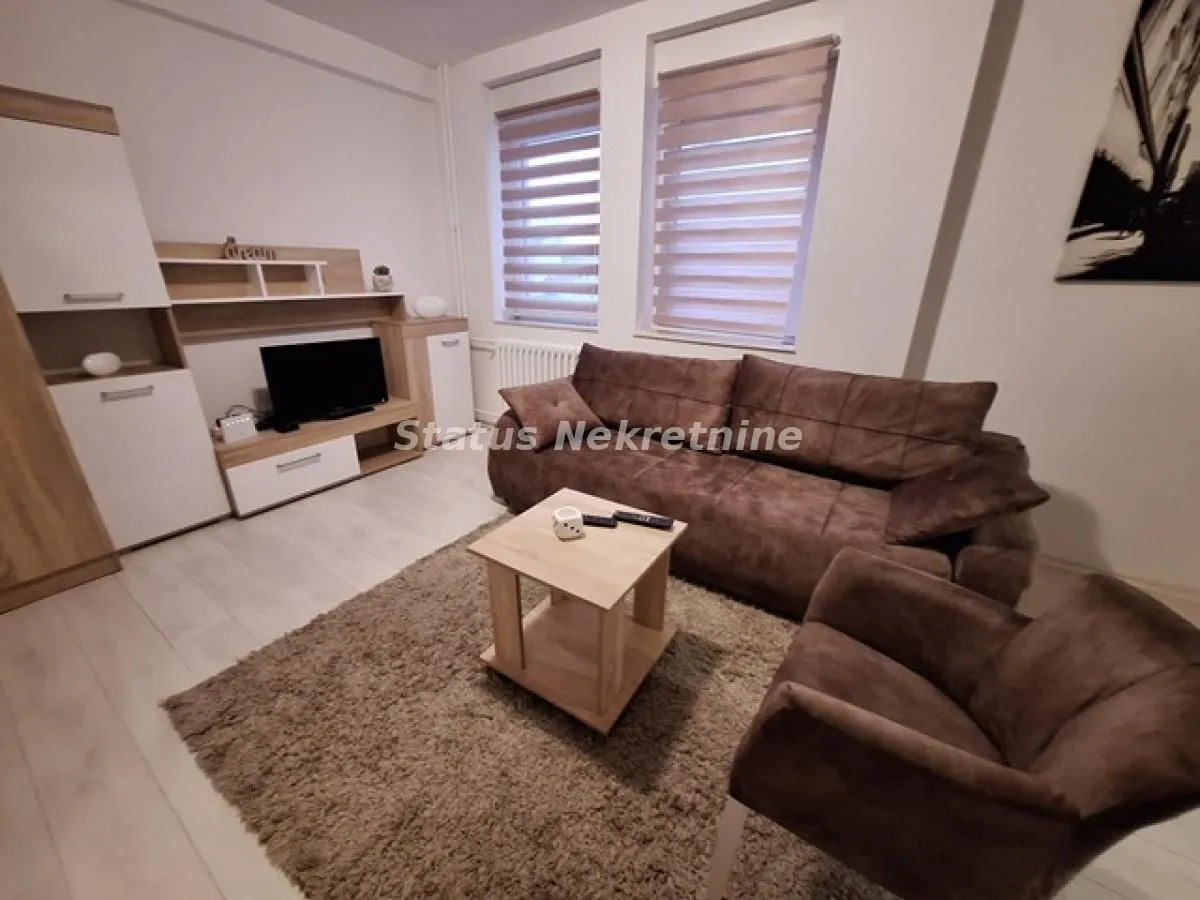 Rent, studio apartment, 27m², Centar, Novi Sad