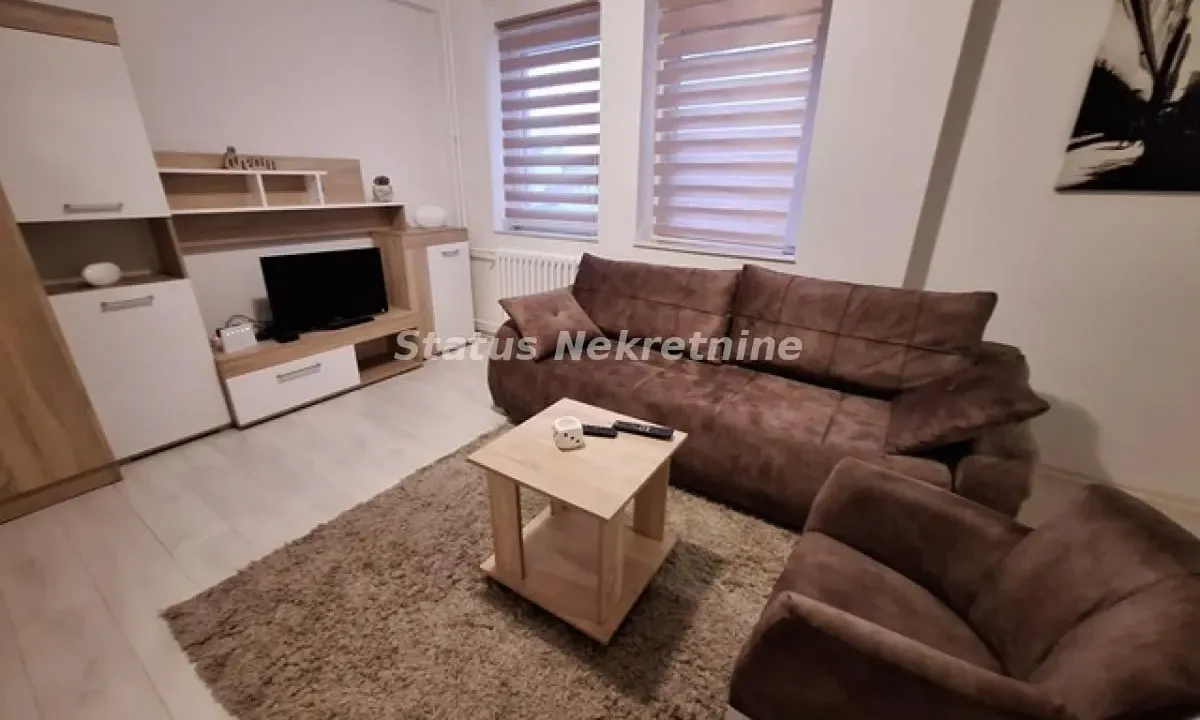 Rent, studio apartment, 27m², Centar, Novi Sad