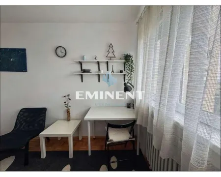 Izdavanje, trosoban stan, 60m², Savski Venac, Beograd - image 10