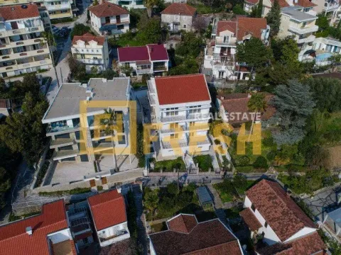 Prodaja, kuća, 200m², Herceg Novi, Crna Gora - image 3