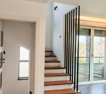 Izdavanje, kuća, 195m², Čukarica, Beograd - image 7