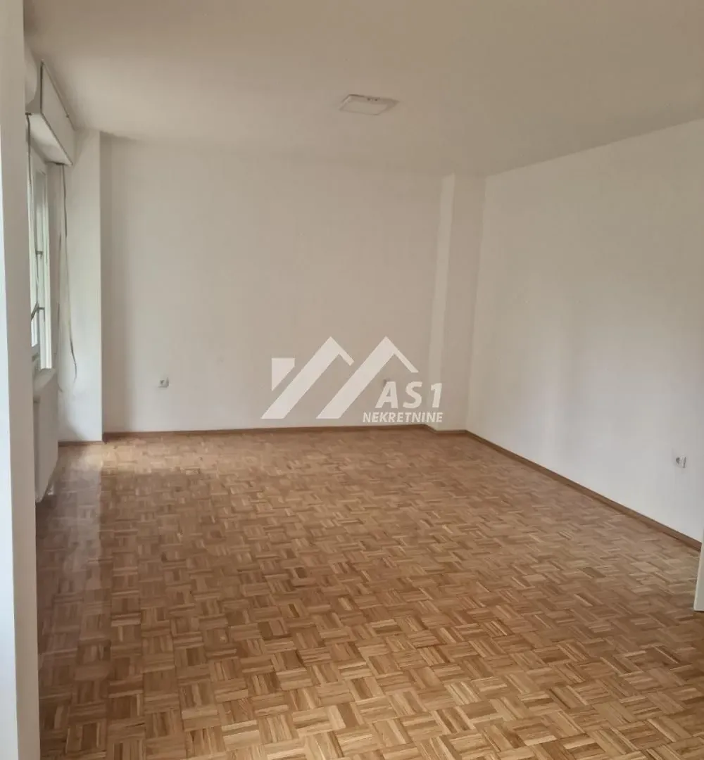 Izdavanje, stan, 96m², Liman 1, Novi Sad Sve Podlokacije