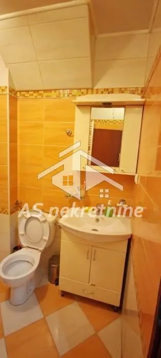 Izdavanje, dvosoban stan, 40m², Čukarica, Beograd