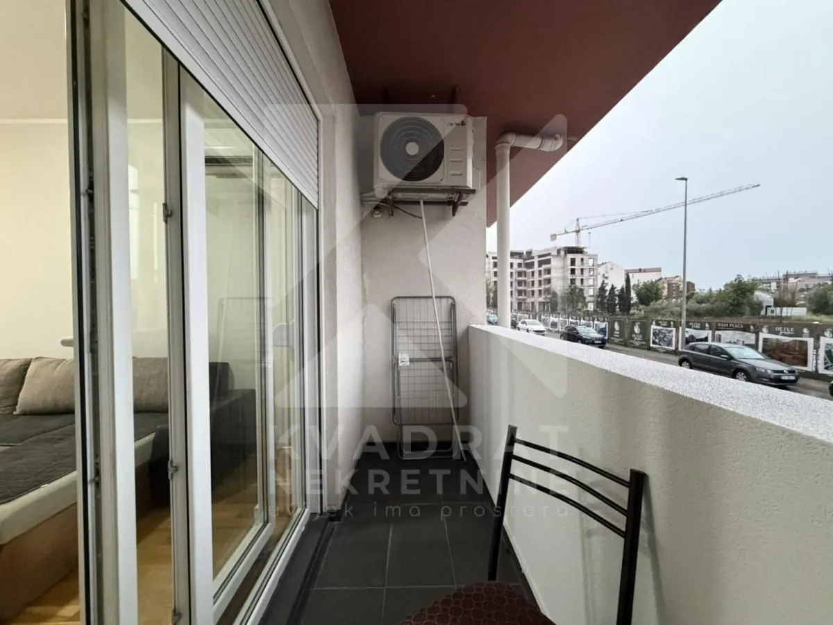 Izdavanje, jednosoban stan, 43m², Ljubović, Podgorica
