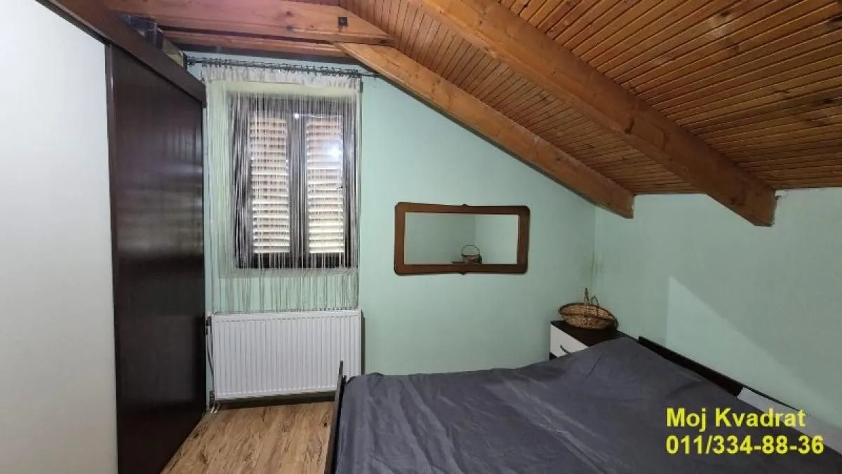 Prodaja, kuća, 244m², Čenej, Novi Sad Sve Podlokacije