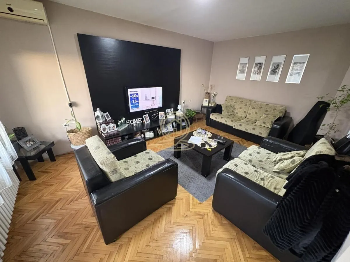 Sale, three bedroom apartment, 85m², Medijana, Niš