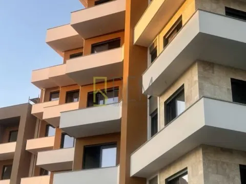 Prodaja, jednosoban stan, 48m², Ulcinj, Crna Gora - image 3