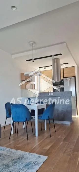 Izdavanje, dvosoban stan, 53m², Autokomanda, Voždovac Sve Podlokacije