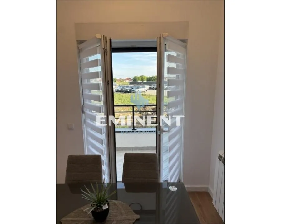 Rent, three bedroom apartment, 67m², Surčin, Beograd