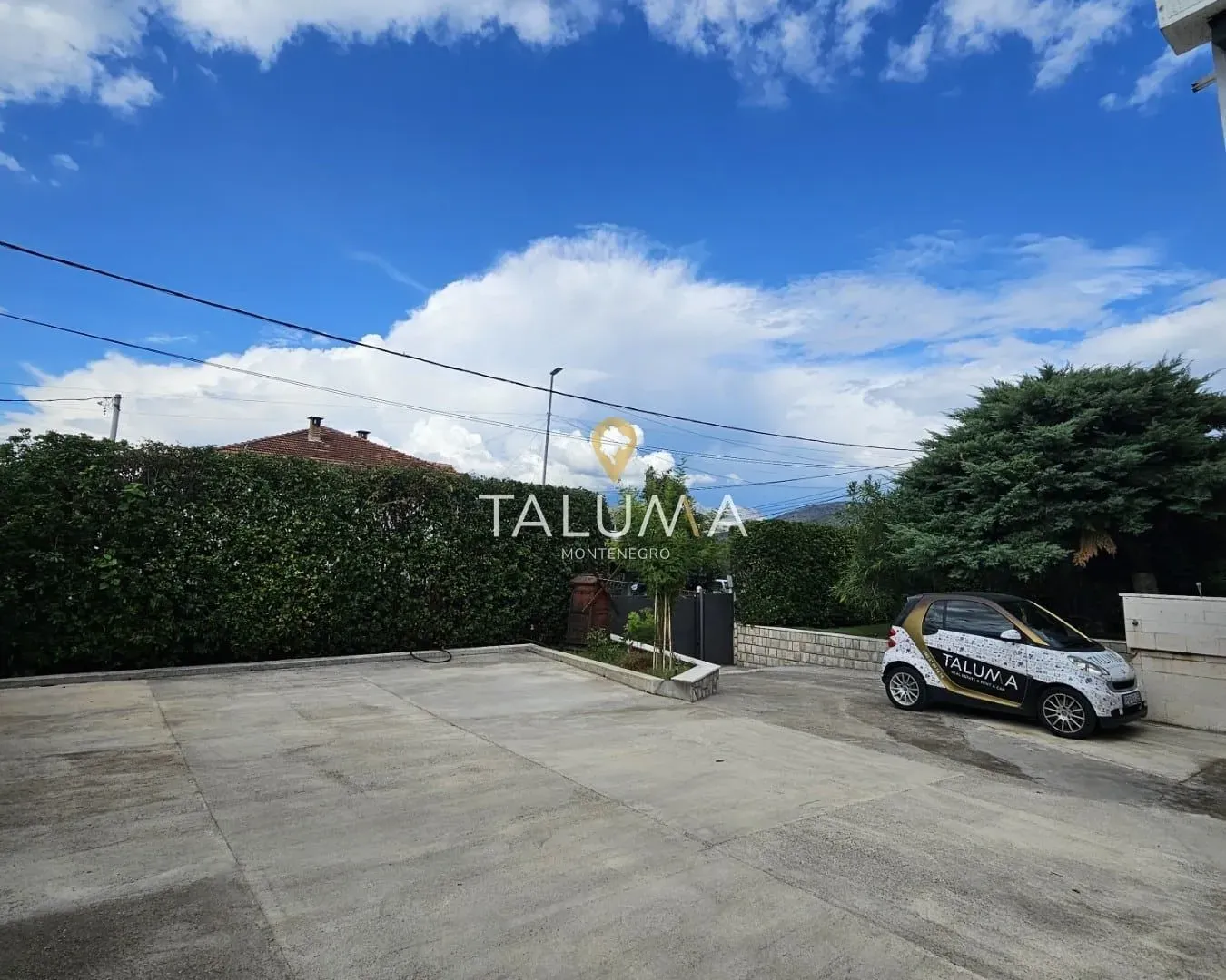 Rent, house, 250m², Zagorič, Podgorica