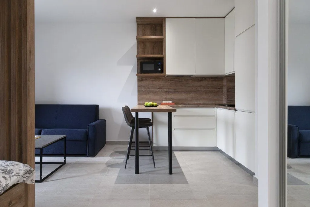 Rent, studio apartment, 33m², Škaljari, Kotor