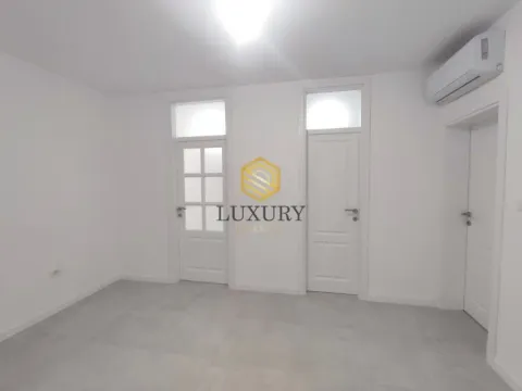 Izdavanje, dvosoban stan, 50m², Preko Morače, Podgorica - image 4