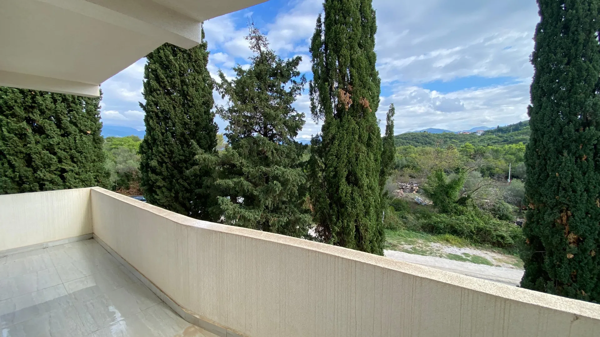 Rent, two bedroom apartment, 60m², Radovići, Tivat