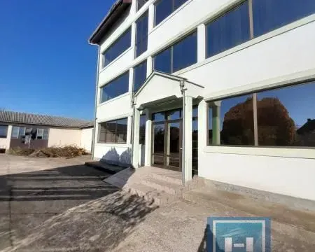 Rent, office space, 1300m², Supska, Ćuprija - image 12