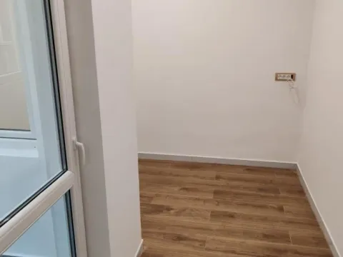 Rent, one bedroom apartment, 36m², Zeleni Venac, Beograd - image 6