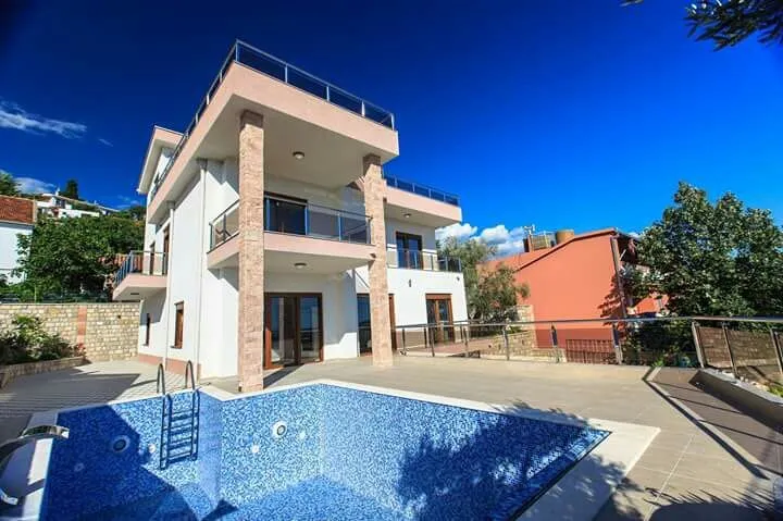 Sale, house, 500m², Šušanj, Bar