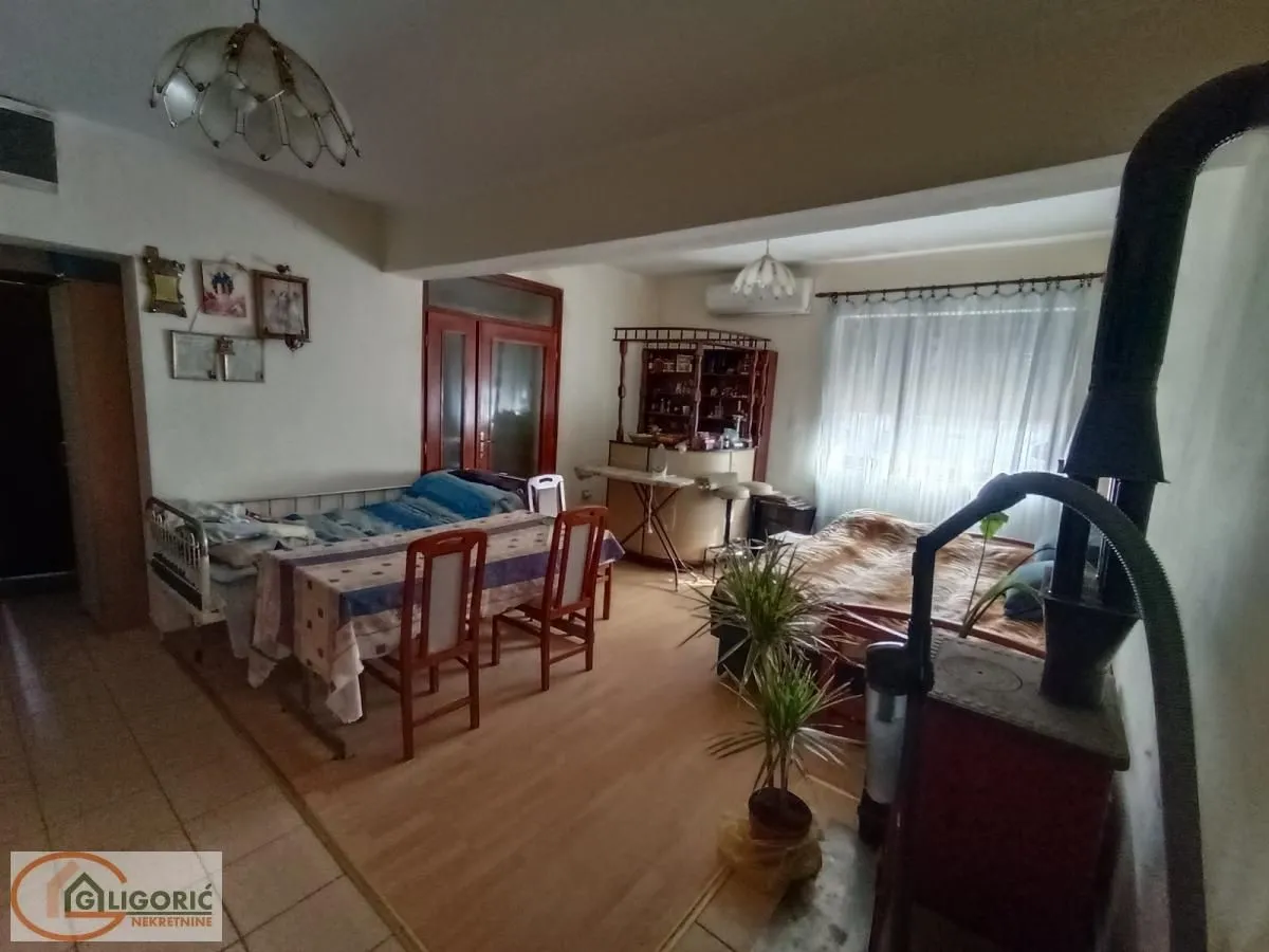 Prodaja, kuća, 160m², Strelište, Pančevo