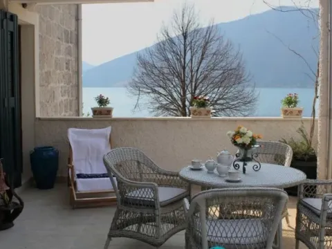 Kuća in Strp