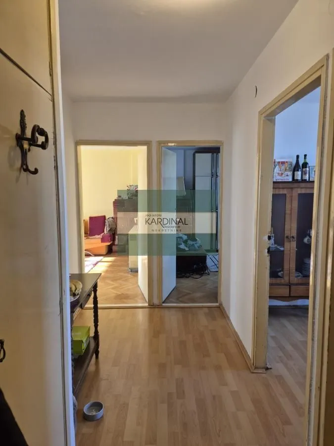 Prodaja, dvosoban stan, 56m², Centar, Jagodina