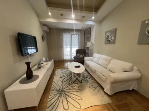 Izdavanje, parking/garaža, 750m², City Kvart, Podgorica