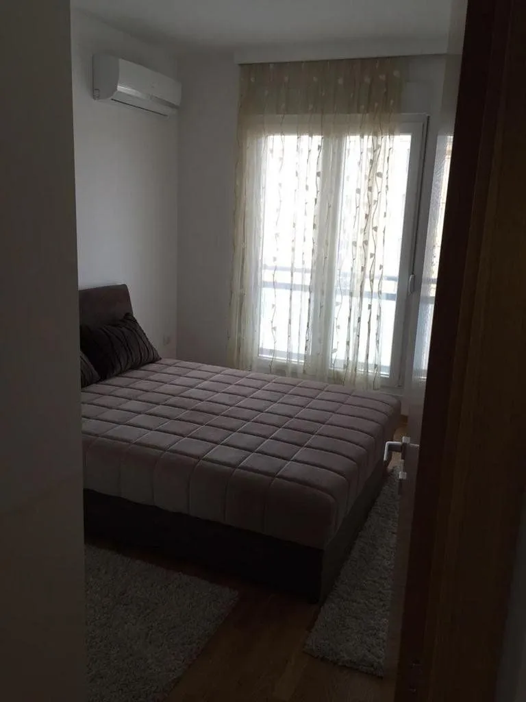 Rent, two bedroom apartment, 70m², City Kvart, Podgorica
