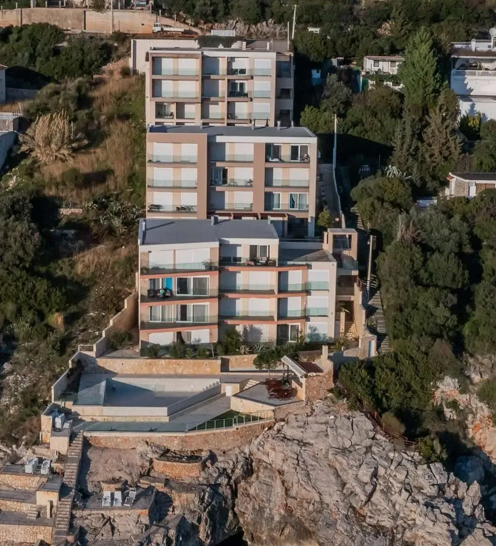 Sale, two bedroom apartment, 75m², Dobre Vode, Bar