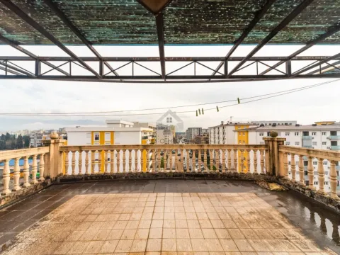 Rent, three bedroom apartment, 160m², Pobrežje, Podgorica - image 14