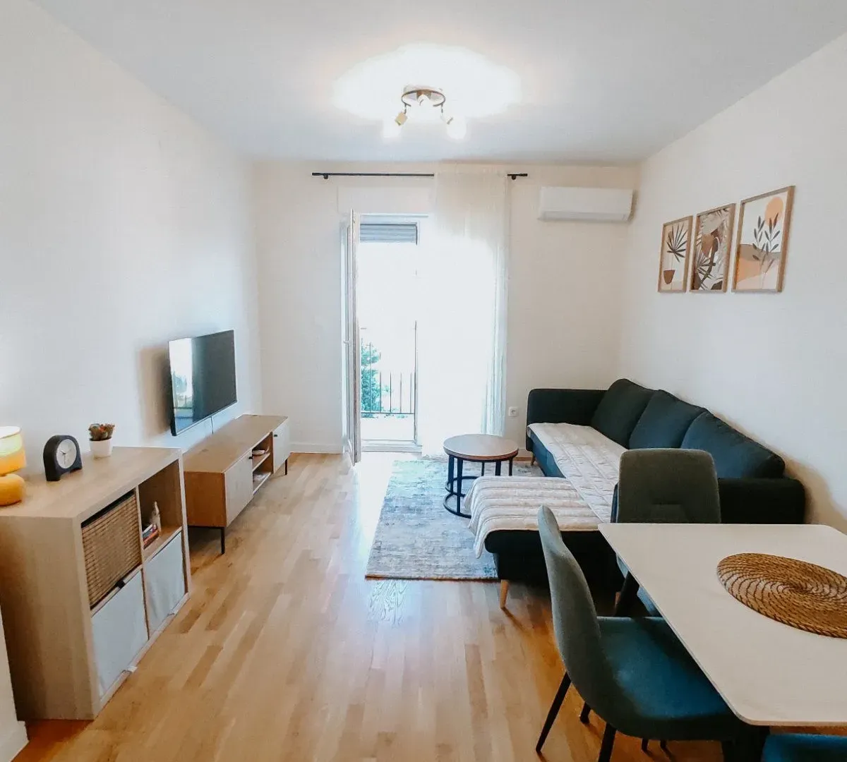 Rent, one bedroom apartment, 40m², Pobrežje, Podgorica