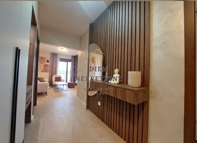 Sale, three bedroom apartment, 86m², Radanovići, Kotor