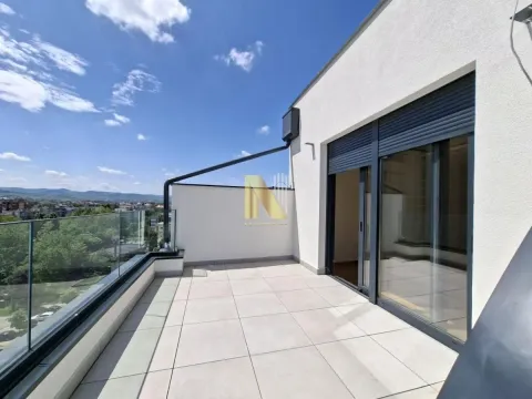 Prodaja, stan, 136m², Grbavica, Novi Sad Sve Podlokacije - image 4
