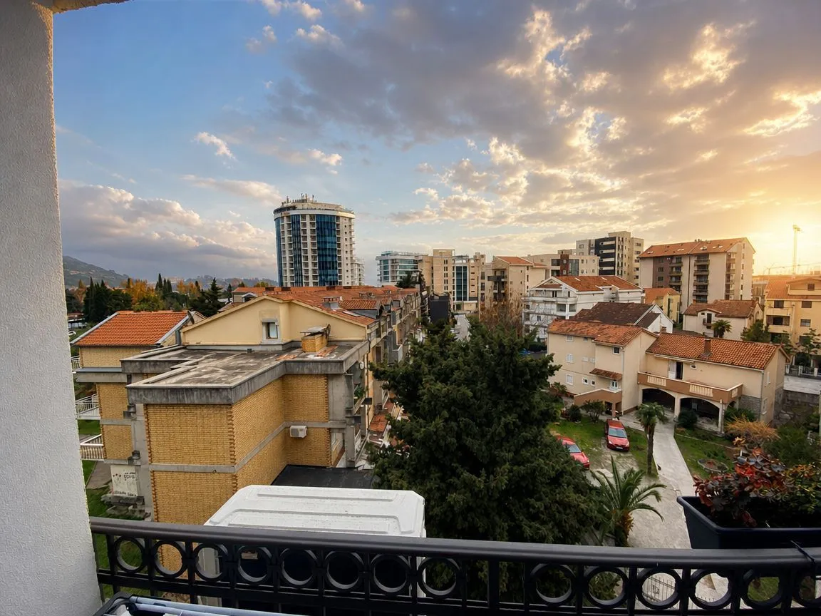 View of the city and neighborhood from the balcony.