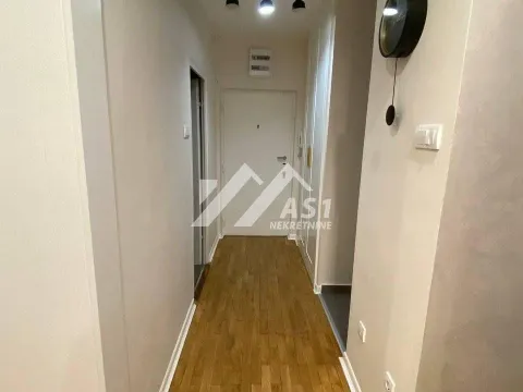 Izdavanje, jednosoban stan, 42m², Bulevar Oslobodjenja, Novi Sad Sve Podlokacije - image 6