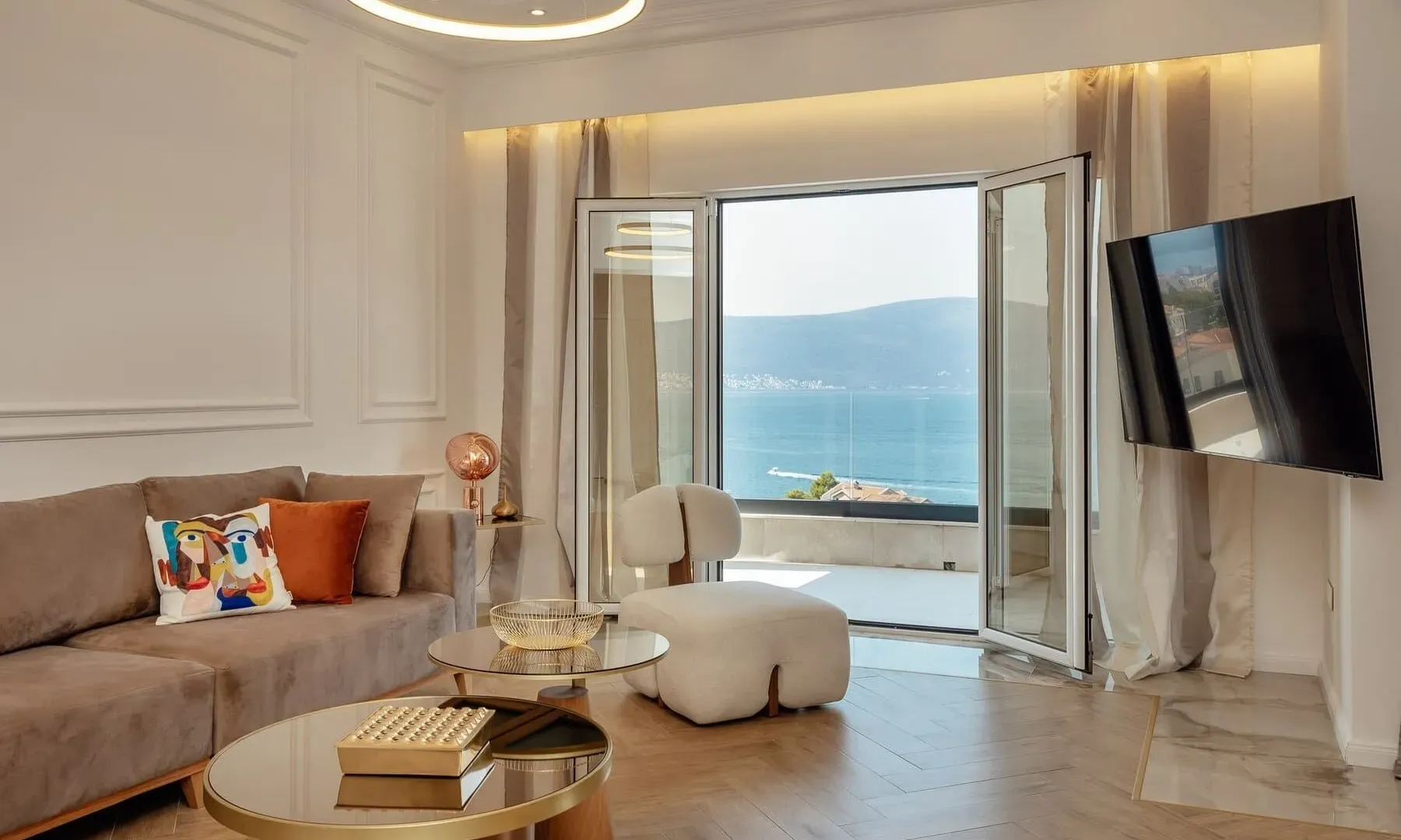 Rent, three bedroom apartment, 125m², Donja Lastva, Tivat