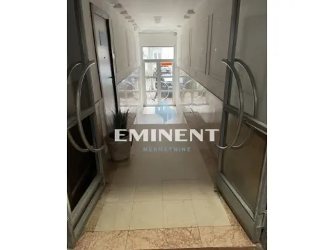 Izdavanje, dvosoban stan, 46m², Stari Grad, Beograd - image 11