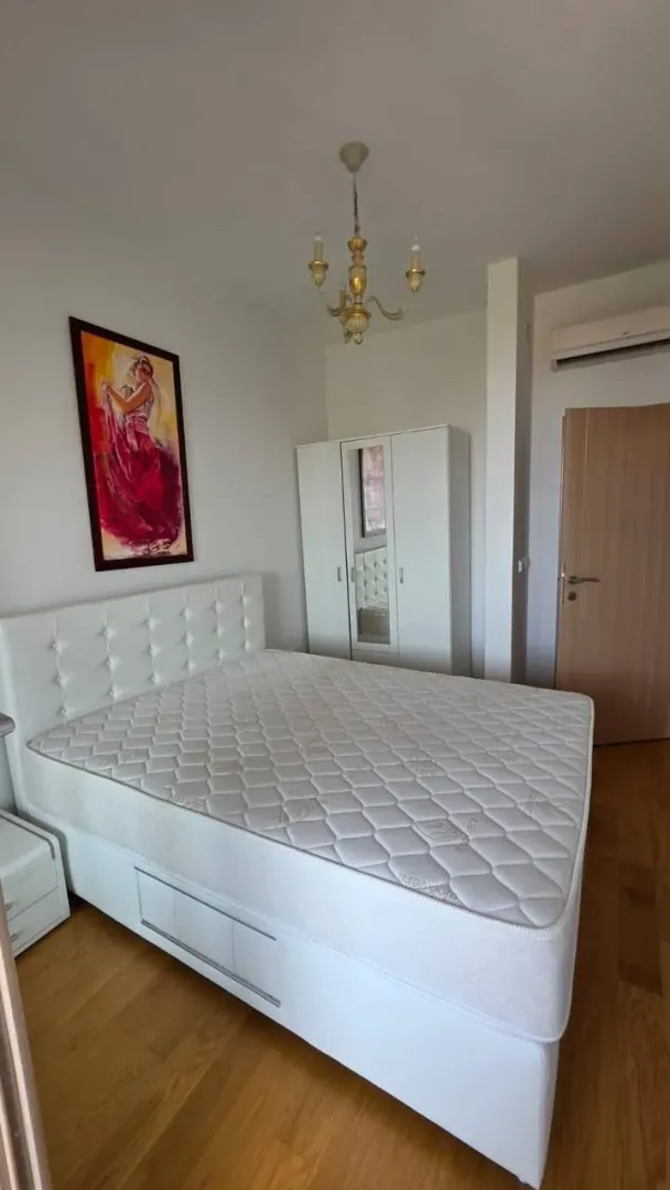 Rent, two bedroom apartment, 70m², Bečići, Budva