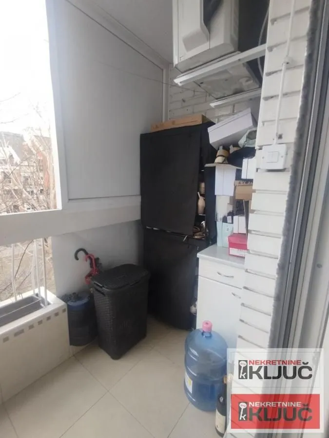 Prodaja, dvosoban stan, 54m², Novo naselje, Novi Sad