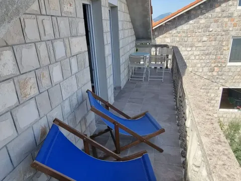 Prodaja, kuća, 135m², Tivat, Crna Gora - image 4