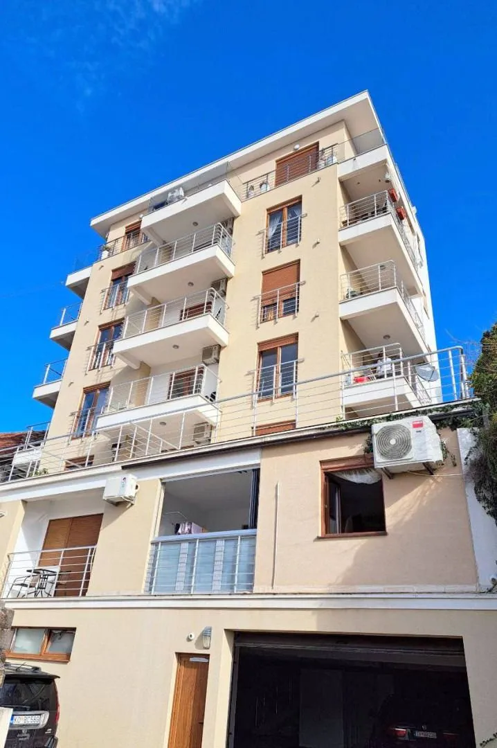 Sale, two bedroom apartment, 77m², Kava, Tivat