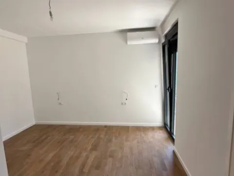 Prodaja, dvosoban stan, 72m², Dobrota, Kotor - image 5