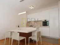 Rent, two bedroom apartment, 70m², City Kvart, Podgorica - image 5