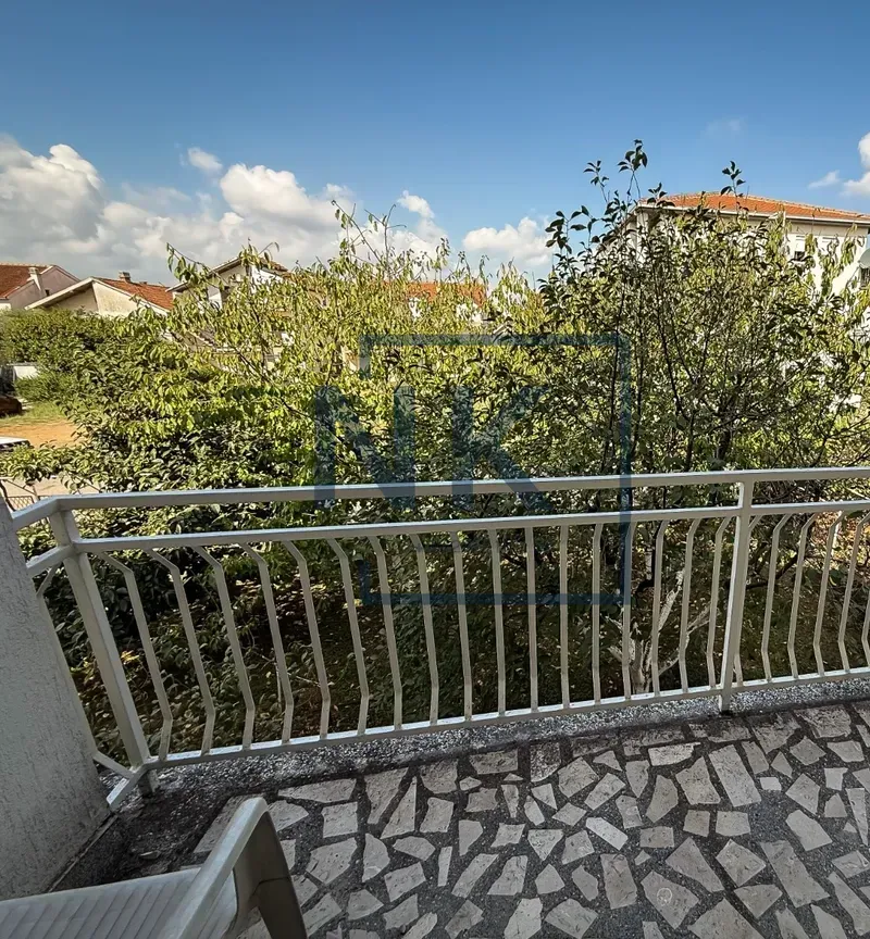 Rent, two bedroom apartment, 106m², Stari Aerodrom, Podgorica