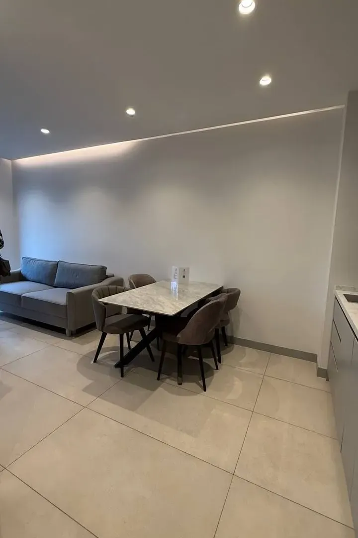 Prodaja, jednosoban stan, 45m², Bečići, Budva