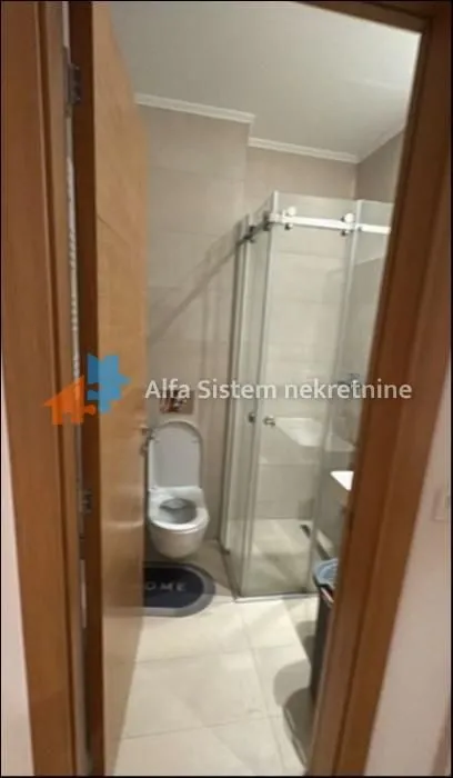 Izdavanje, dvosoban stan, 65m², Stari Grad, Beograd