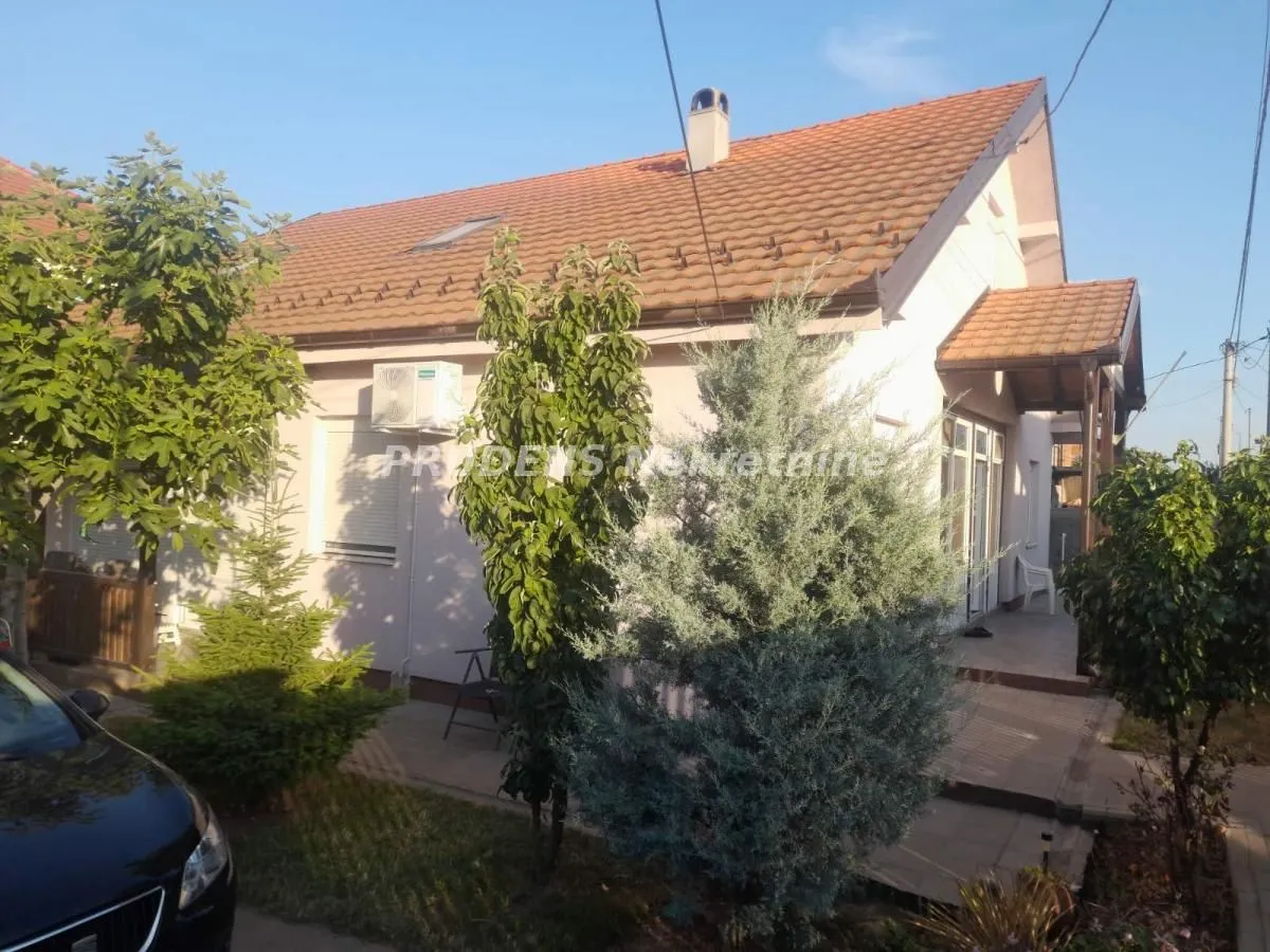 Sale, house, 243m², Surčin, Beograd