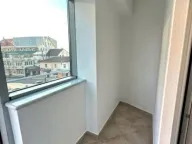 Izdavanje, jednosoban stan, 53m², Centar, Podgorica - image 7