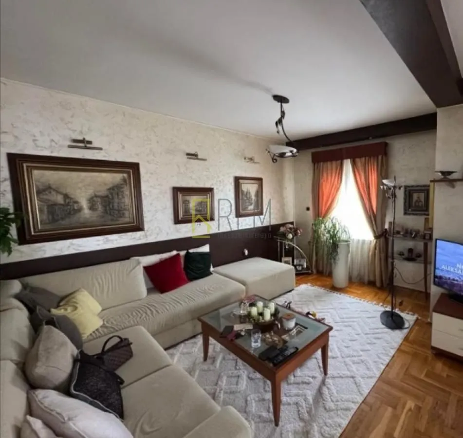 Prodaja, trosoban stan, 109m², Momišići, Podgorica