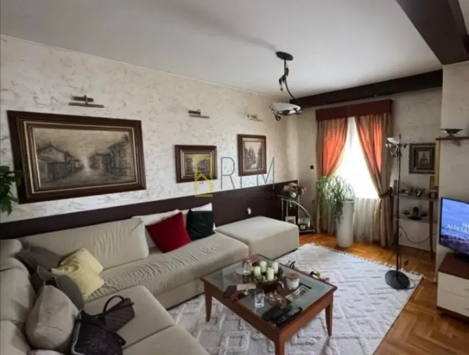 Prodaja, trosoban stan, 109m², Momišići, Podgorica