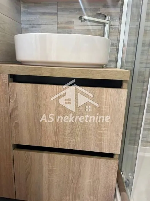 Rent, three bedroom apartment, 77m², Zemun Sve Podlokacije, Beograd