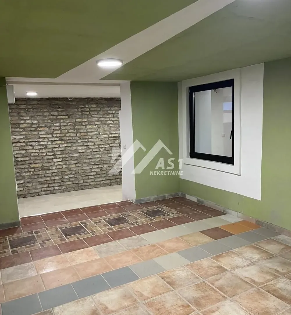 Rent, house, 235m², Sremska Kamenica, Petrovaradin