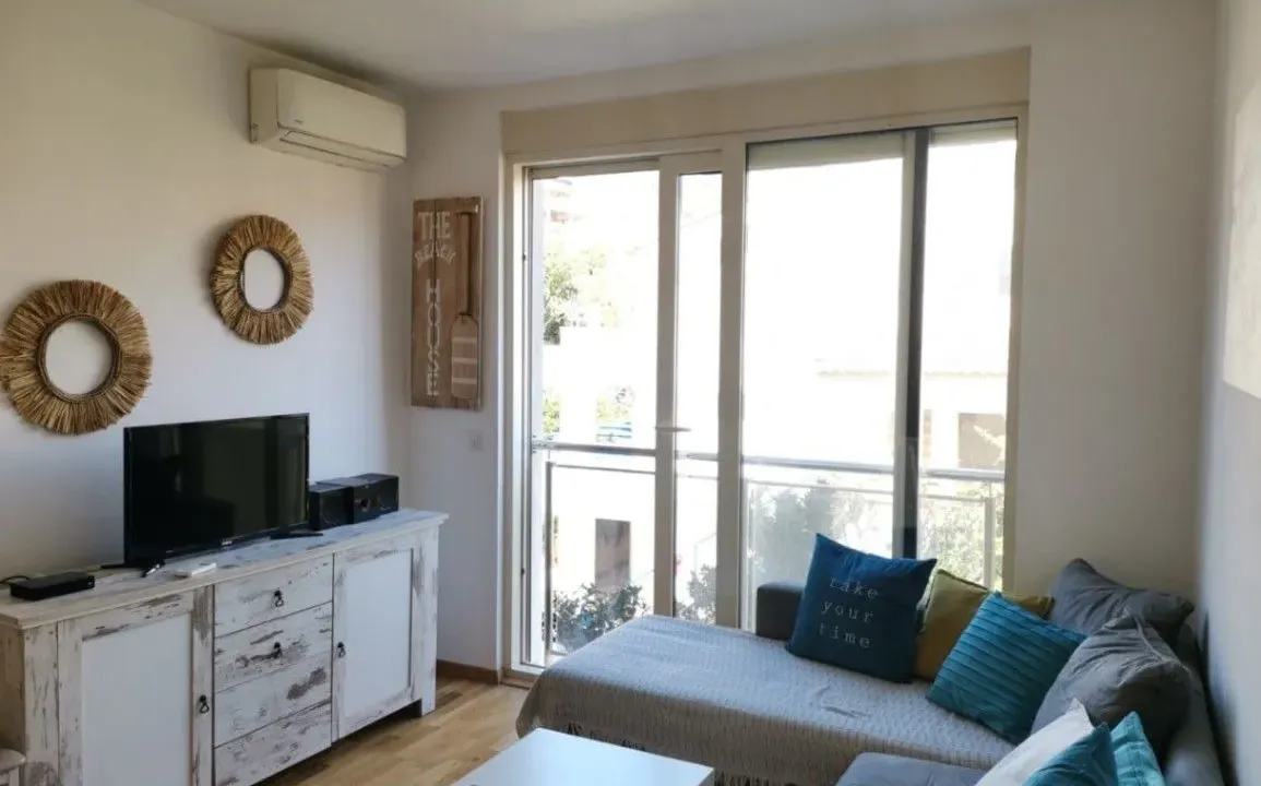 Prodaja, jednosoban stan, 35m², Centar, Budva